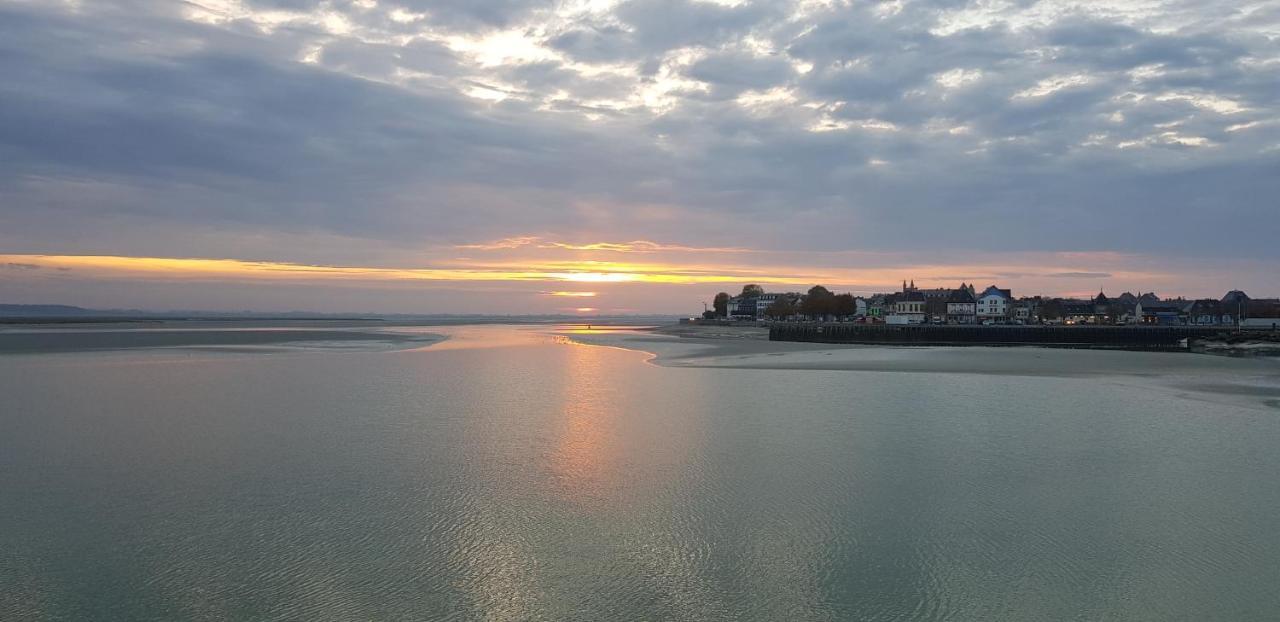 Baie De Somme - Le Pourquoi Pas Acomodação com café da manhã Le Crotoy Exterior foto
